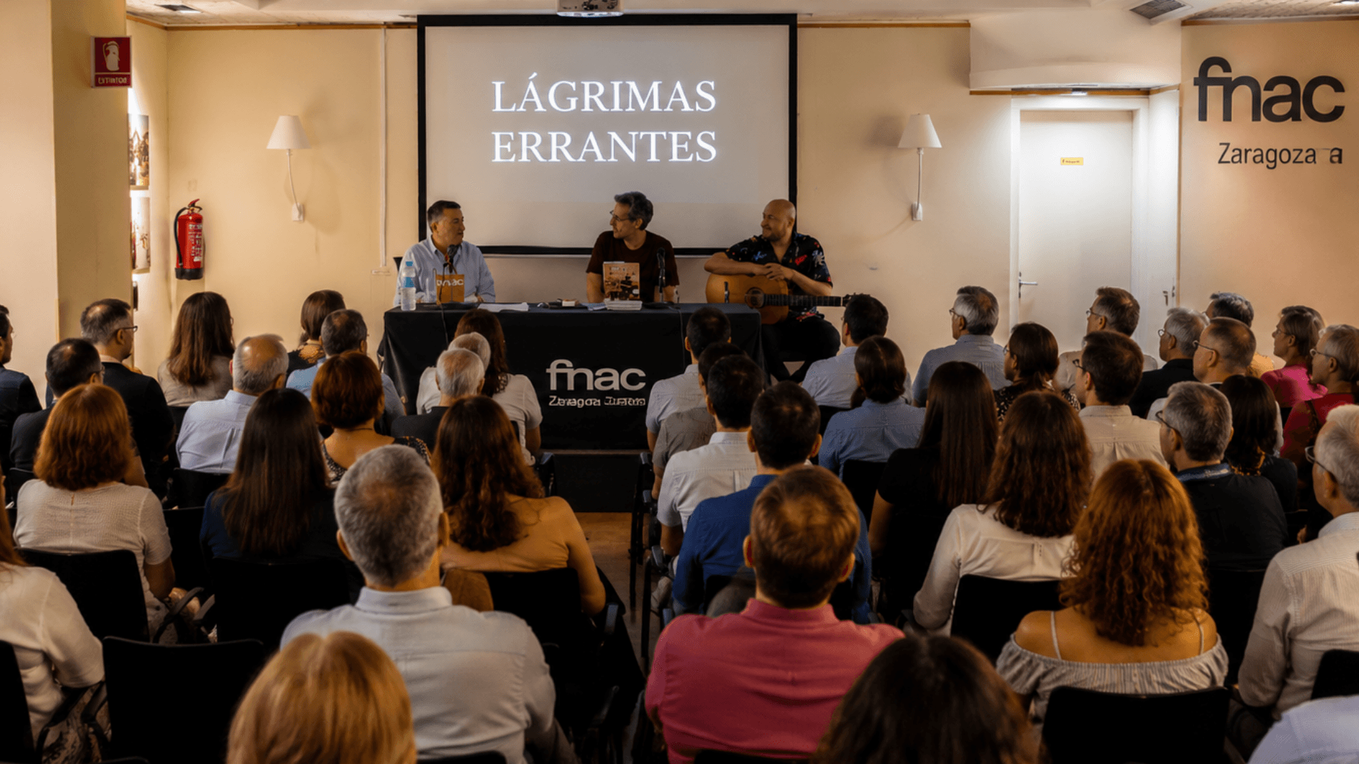 Vista general de la sala durante la presentación